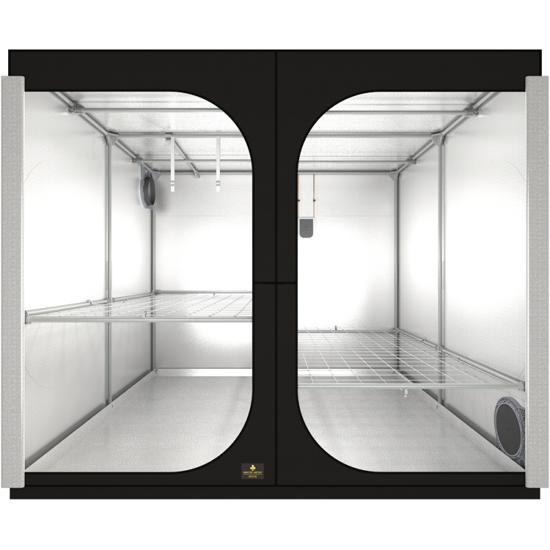 Dark Room 4 - 237 x 237 x 200 cm